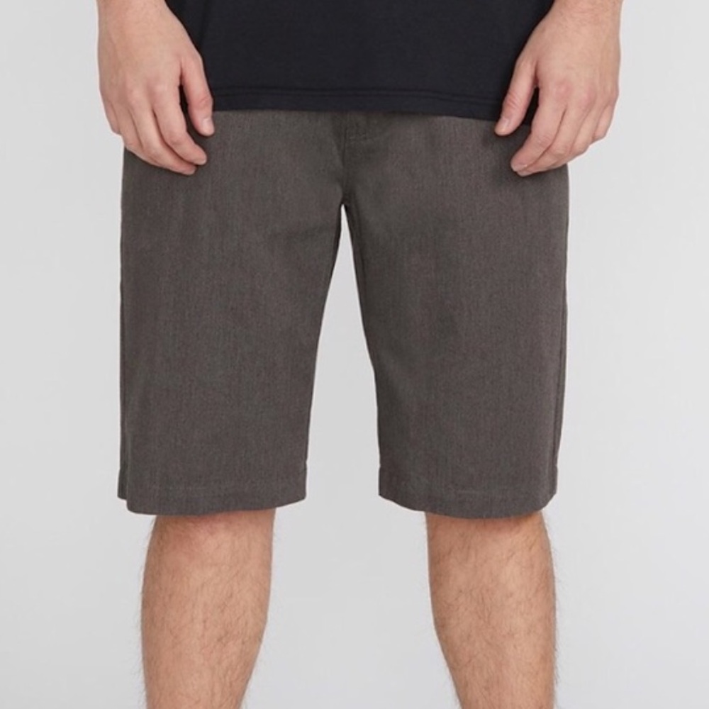Volcom Vmonty Men’s Modern Fit Skater Shorts Gray Size 28